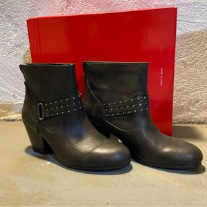 Aerosoles Longevity Women's Ankle Bootie (Black) NEW